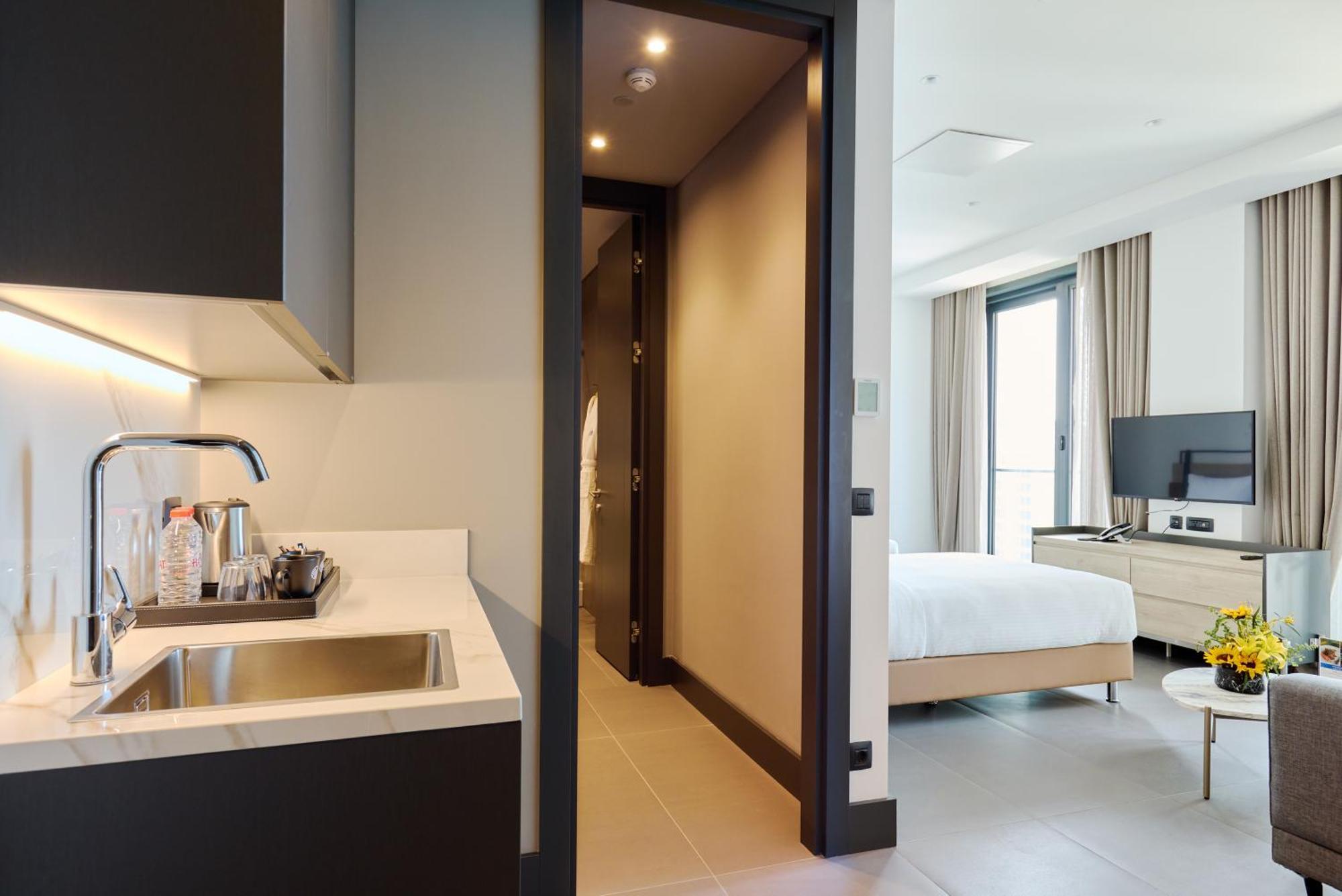 מלון Bomonti Arjaan By Rotana 5*